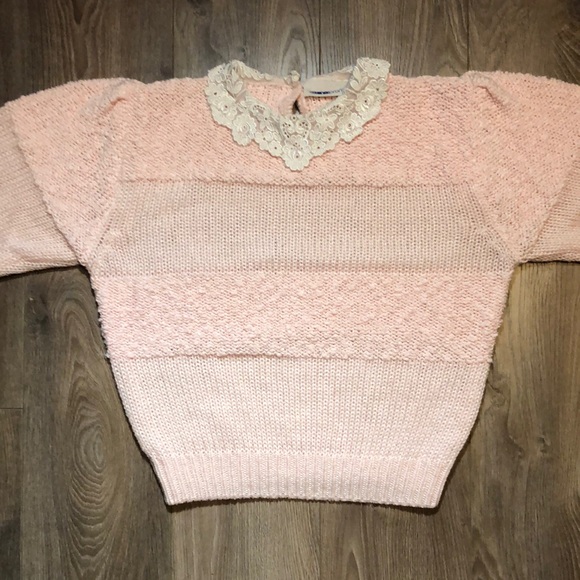 Vintage Pink Knit Lace Collar Sweater - Picture 14 of 17
